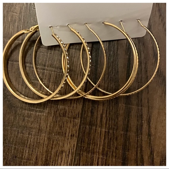 ✨LAST SET✨Set of chic fun hoop earrings - Picture 4 of 5